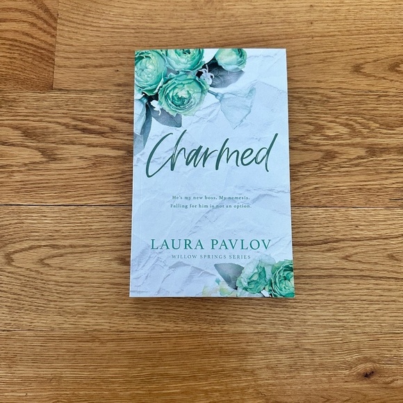 [SIGNED] Special Edition Willow Springs Series by Laura Pavlov (5 books) - Picture 7 of 12